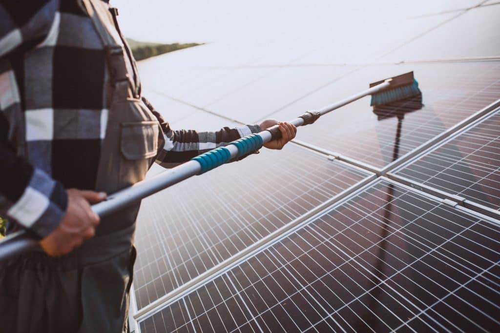 cleaning brush can substantially improve energy with new Solar plates prices